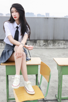 病美人by折纸